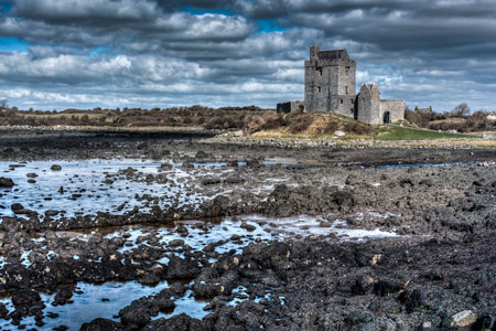 Dunguaire castle